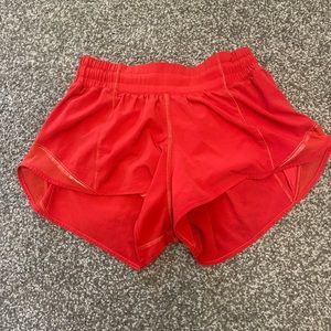 Lululemon Size 2 2.5” Sunset Red Shorts